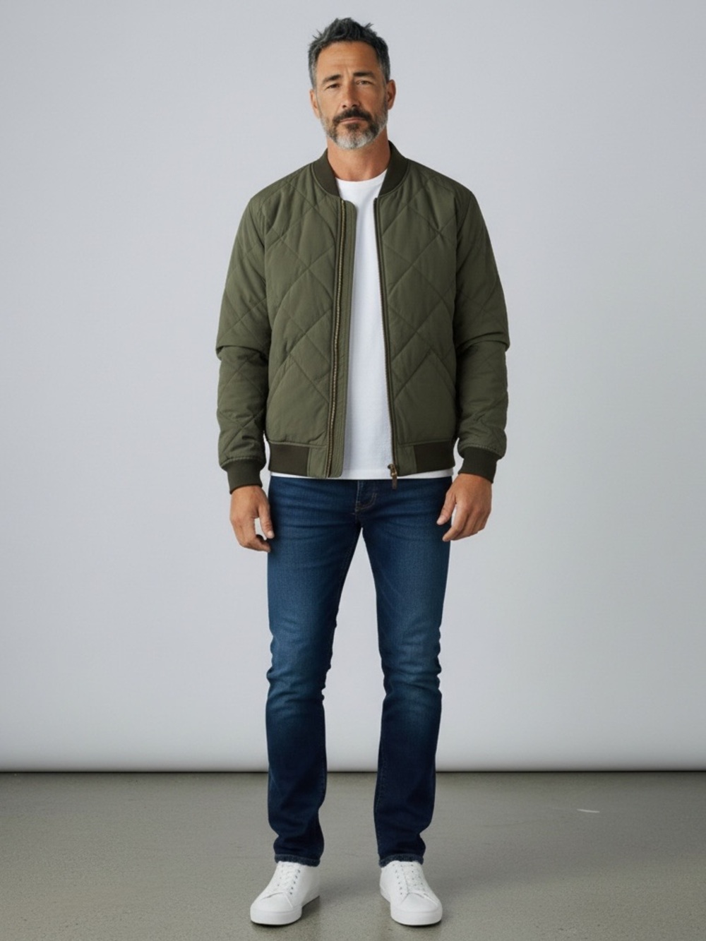 Eddie Bauer Skyliner 650 Down Olive Quilted Bomber Jacket Mens Size XL Full Zip - Picture 2 of 10